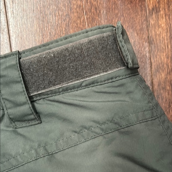 Black Dot Boy’s Olive Green Snow Pants, Size Large - Picture 9 of 10